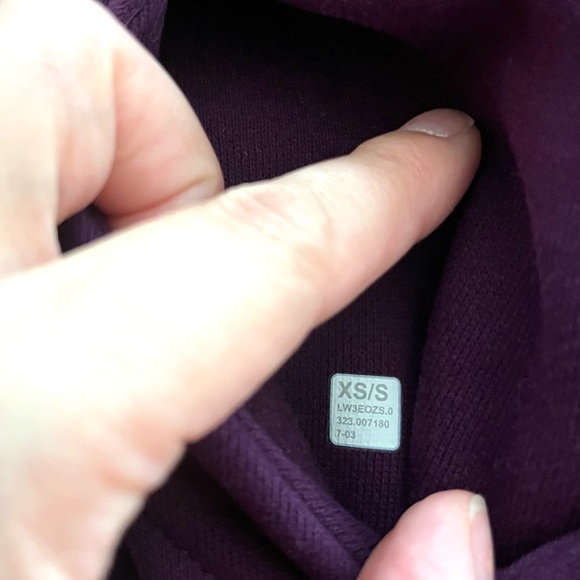 SOLD Lululemon Scuba Purple Oversized Full-Zip, XS/S (P2P 21”) - Picture 4 of 7